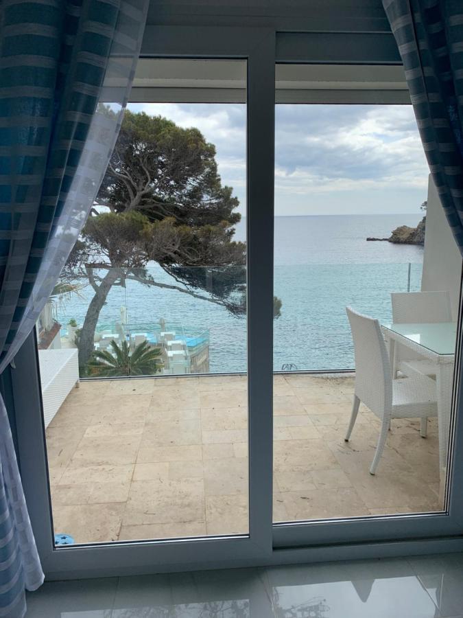 Hotel La Calanque Cavalaire-sur-Mer