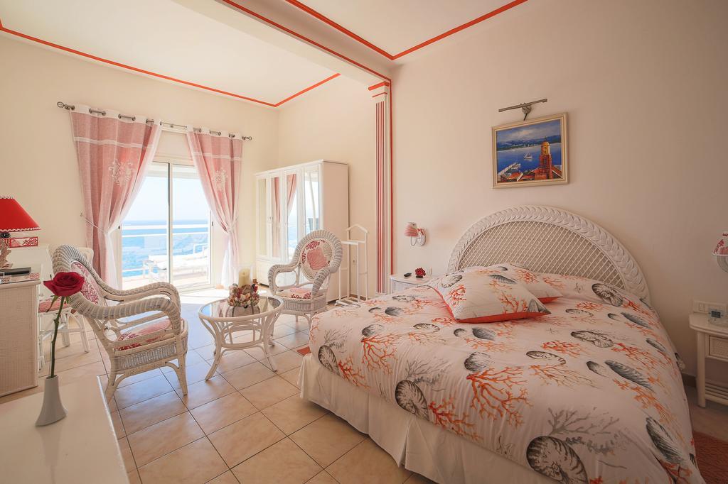 Hotel La Calanque 4*