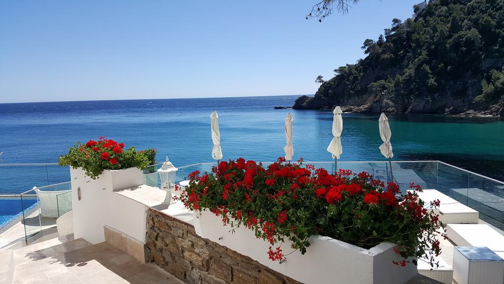 La Calanque Hotel