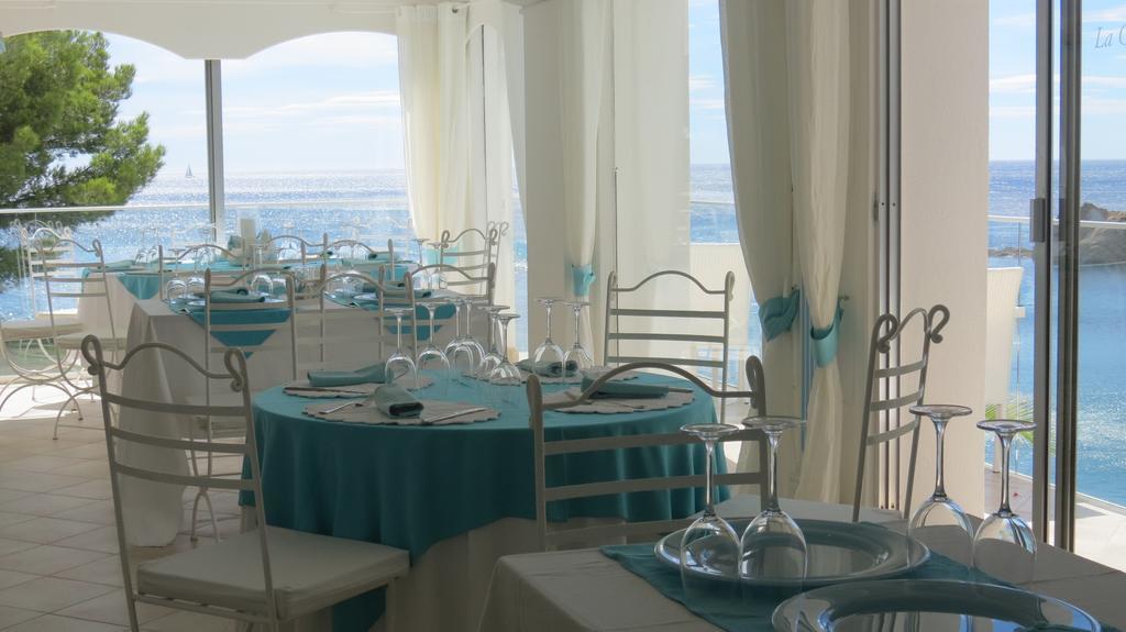 Hotel La Calanque Cavalaire-sur-Mer