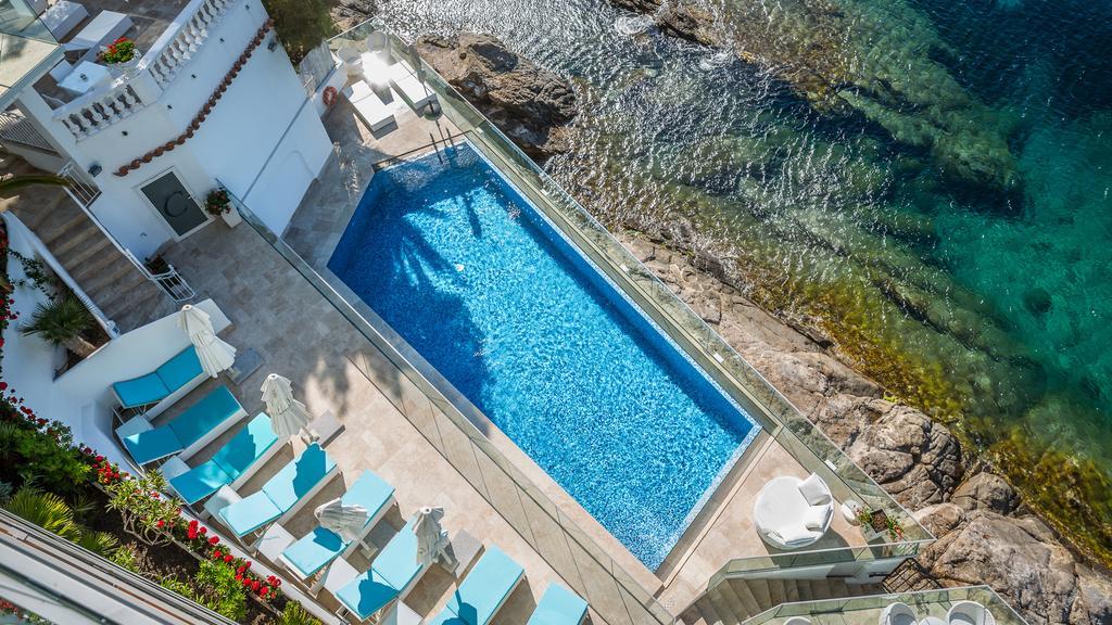 Hotel La Calanque Cavalaire-sur-Mer